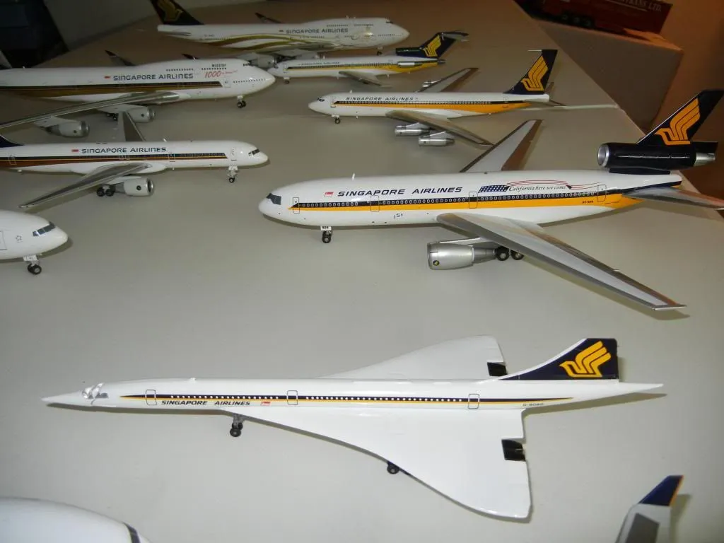 50324 diecast model airplane display
