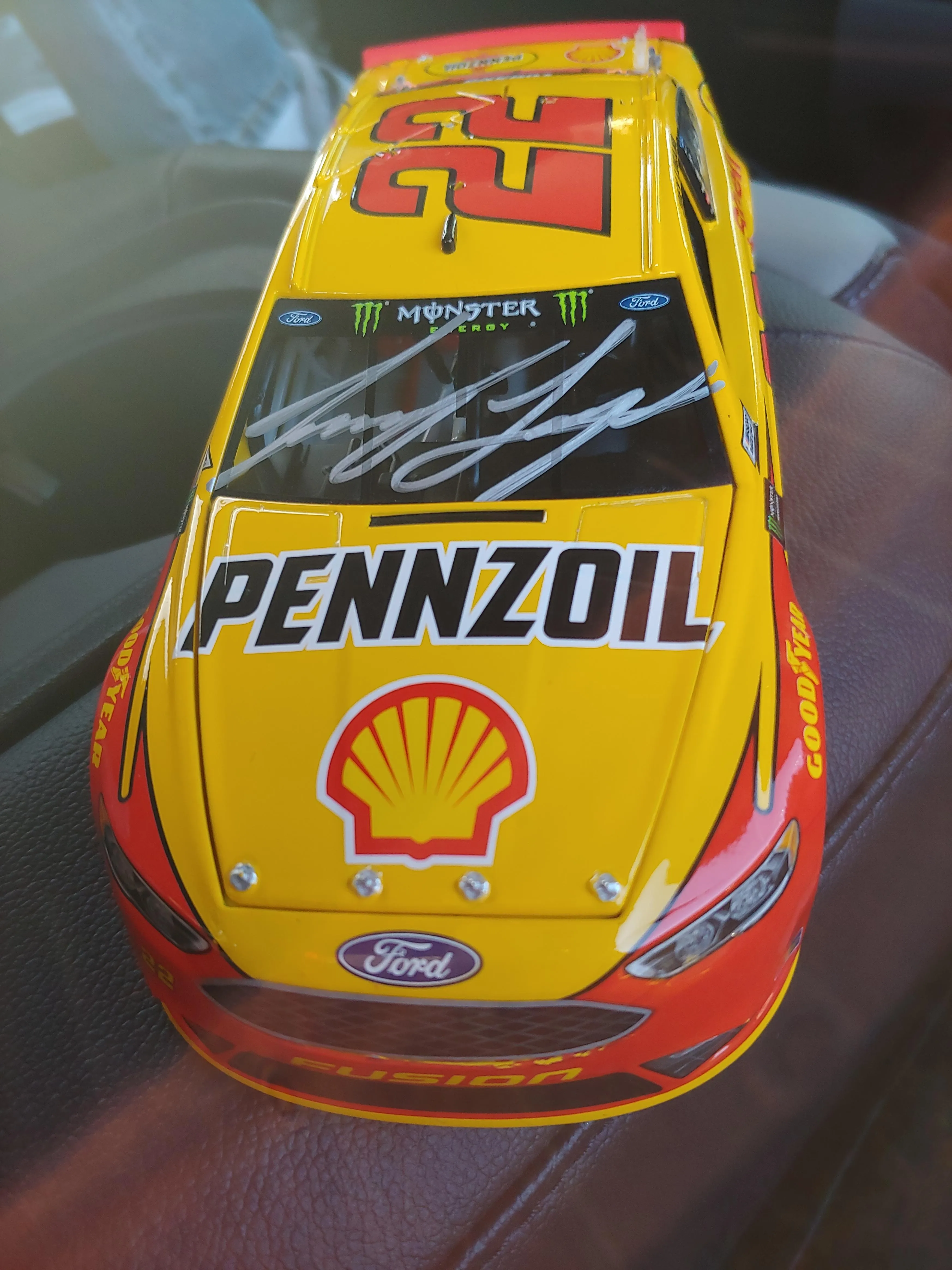 50342 joey logano diecast packaging