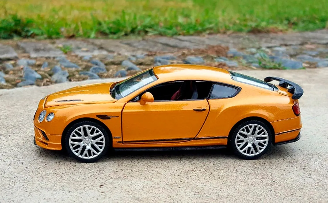 50359 bentley continental gt diecast opening doors
