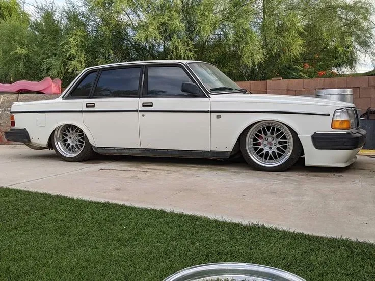 50382 diecast car scale comparison