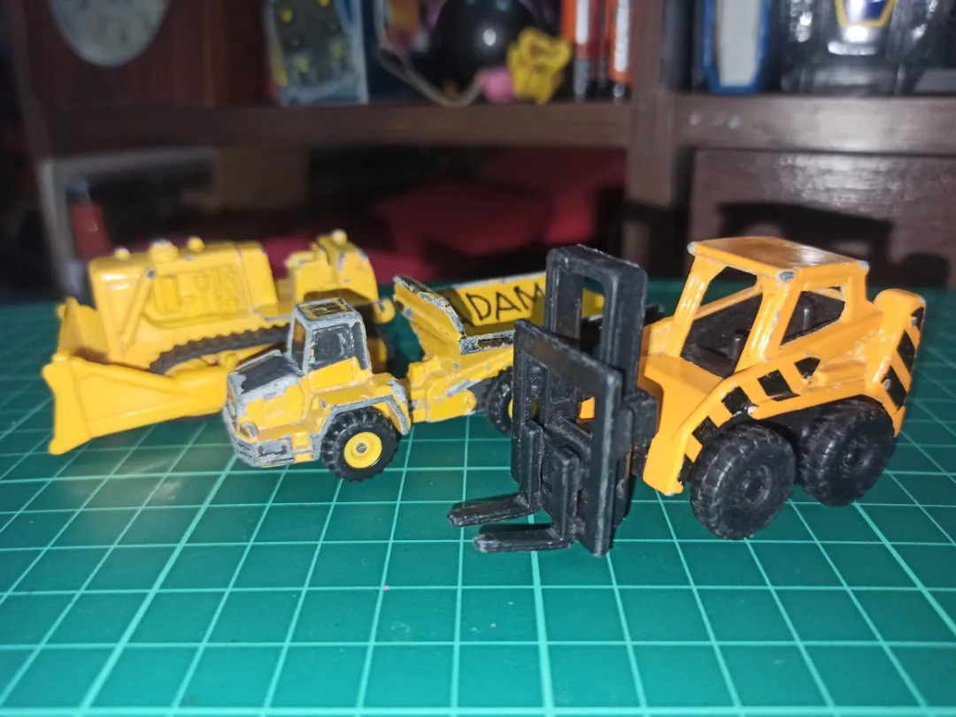 50384 diecast construction model display