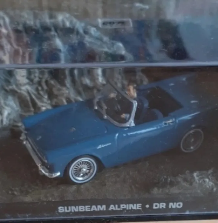 50421 aston martin dbs