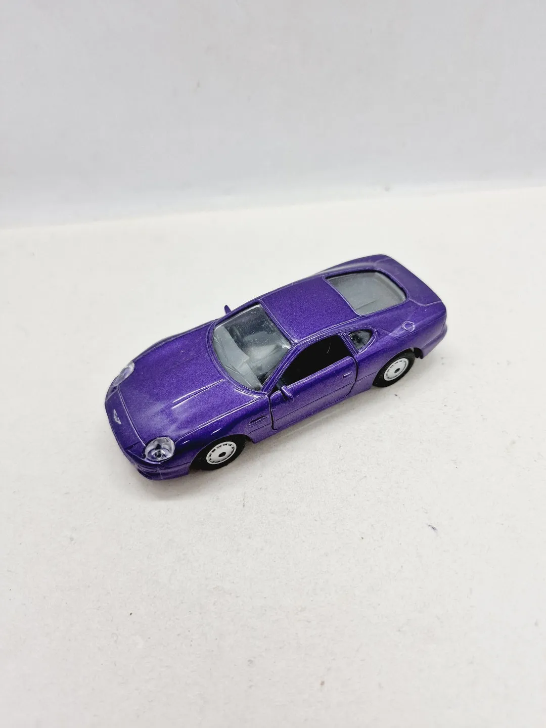 50475 aston martin db7 diecast model interior