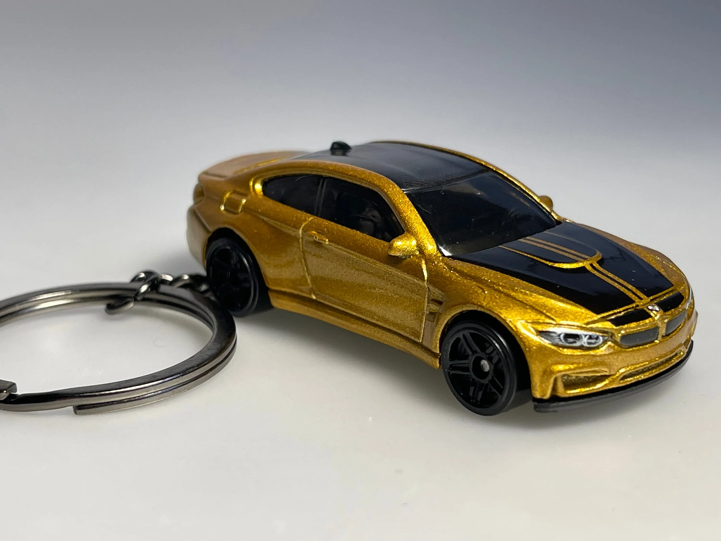 50481 ford mustang keychain