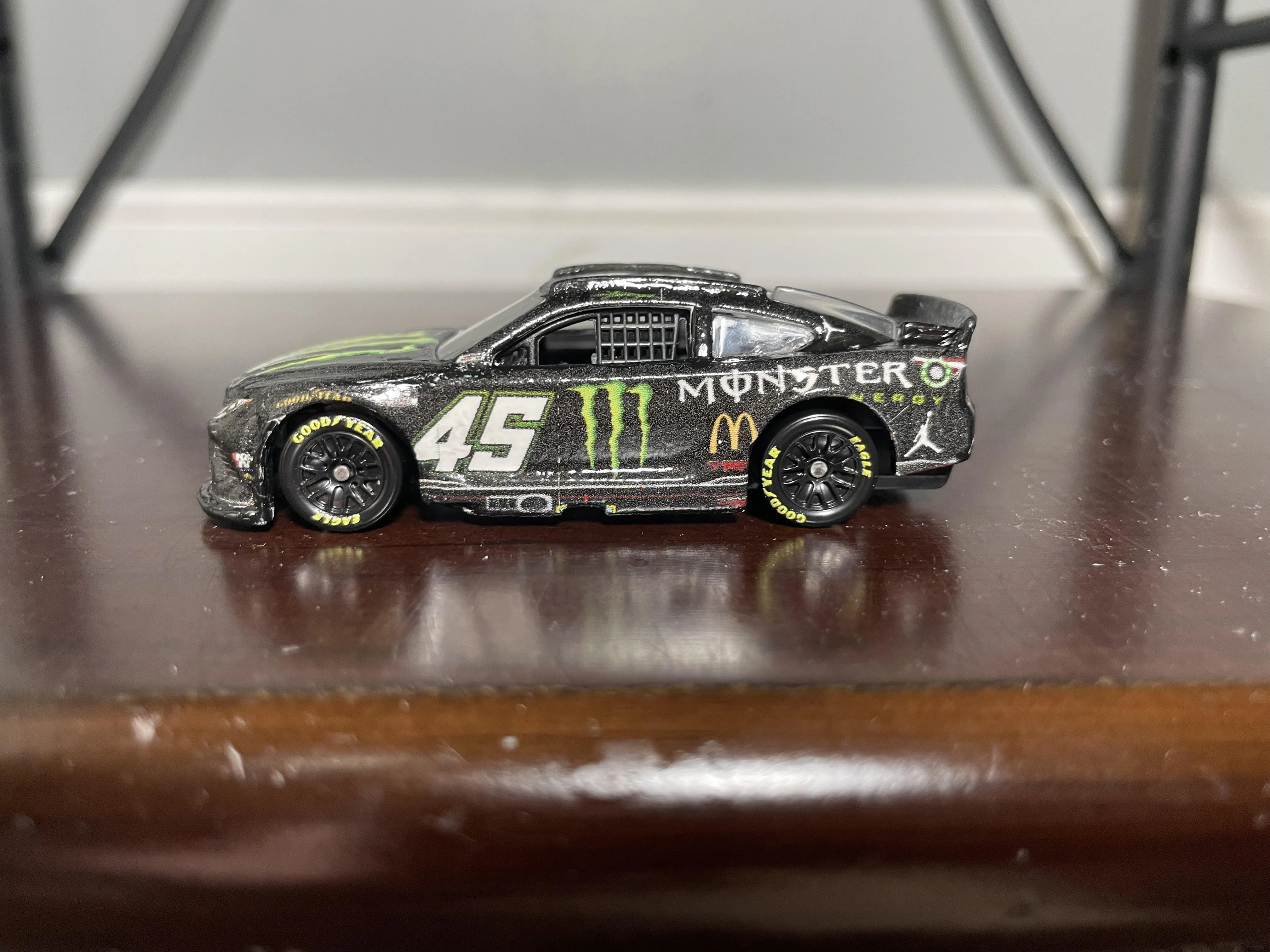 50549 diecast car scale