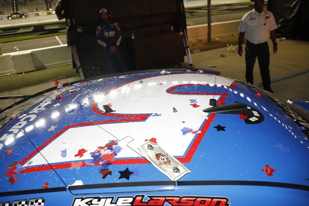 50554 displaying diecast