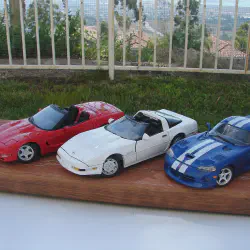 /img/50555-diecast-car-show.webp