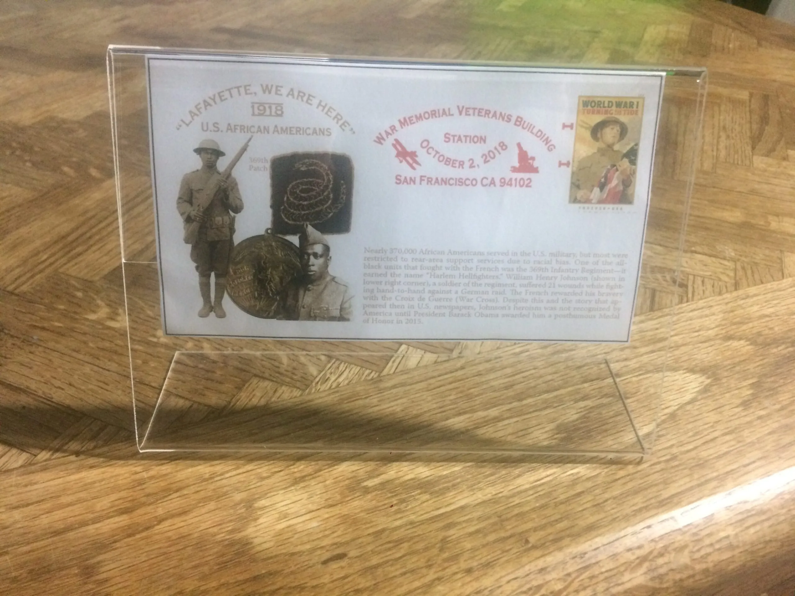 50638 durable acrylic stand